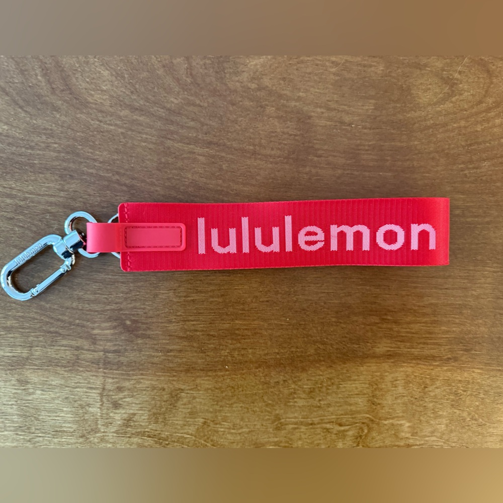 New Never Lost Keychain, Exclusive Dark Red Color